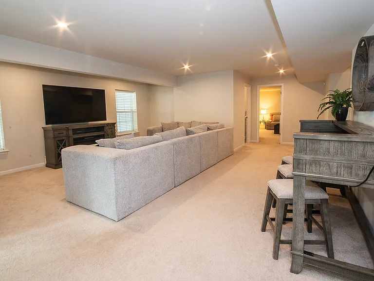 225 Brafferton Blvd #BASEMENT — Photo 24