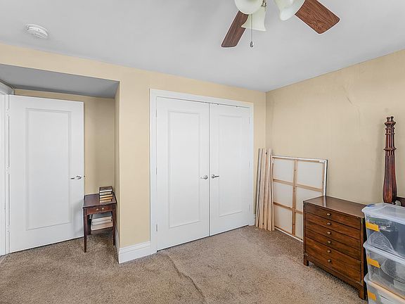 3rd image of 4422 McPherson Ave #1206