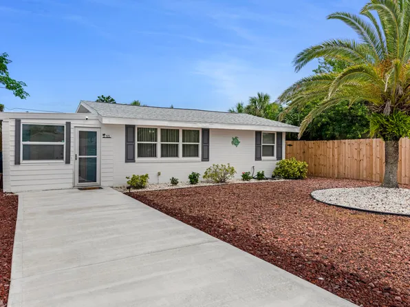 11 Alamanda Dr, Ormond Beach, FL 32176