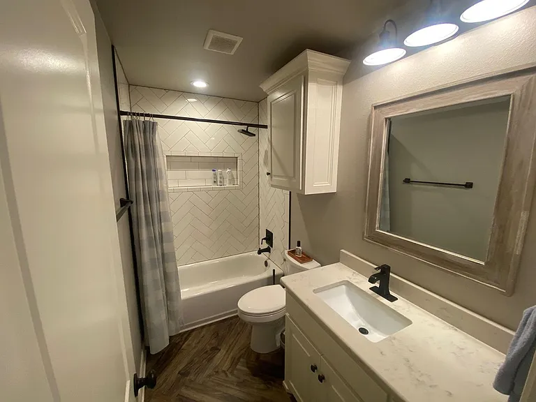 5902 Legacy Dr — Photo 17