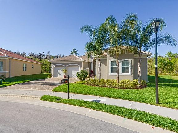 4th image of 5034 Emerald Isle Dr