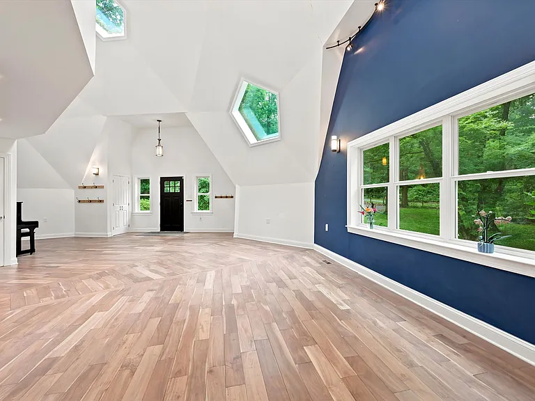 26 Pebble Dr — Photo 7