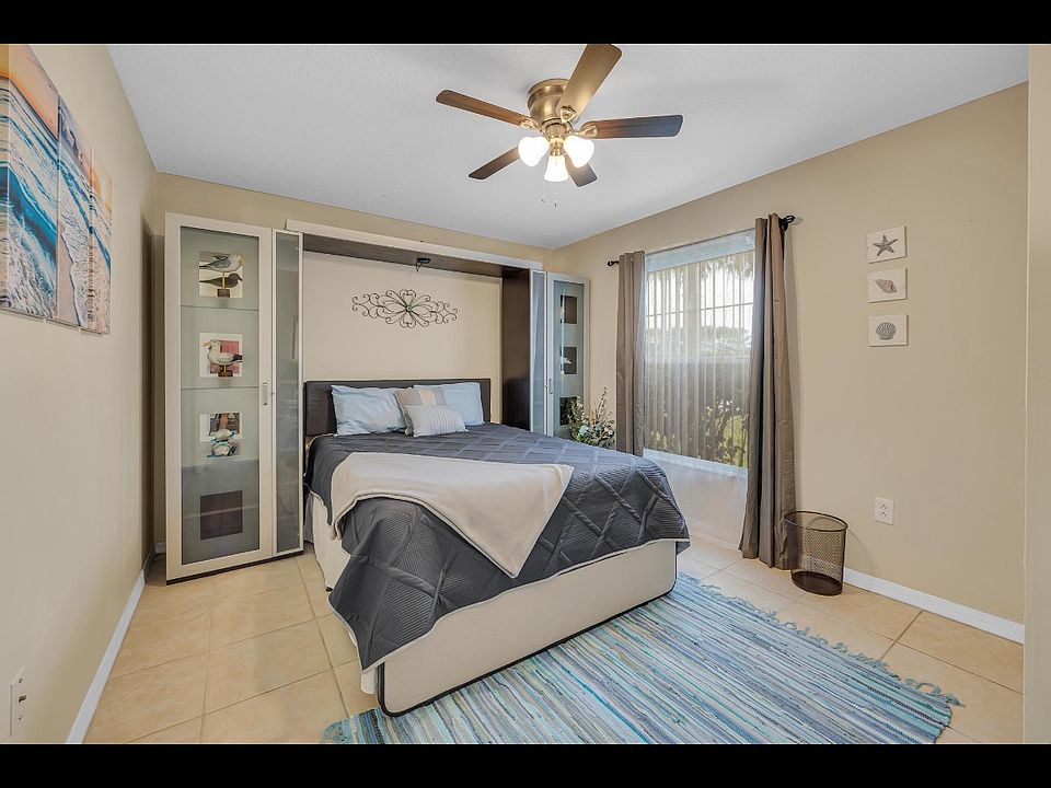 2nd image of 27 Patricia Dr