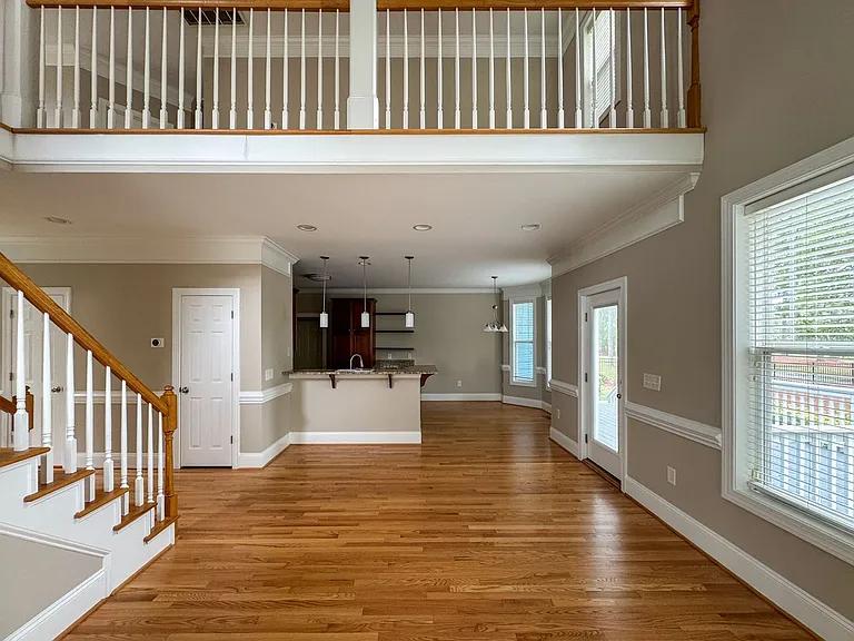 709 Kensington Park Rd — Photo 12