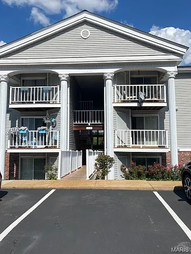 1239 Creve Coeur Crossing Ln #F Photo 1