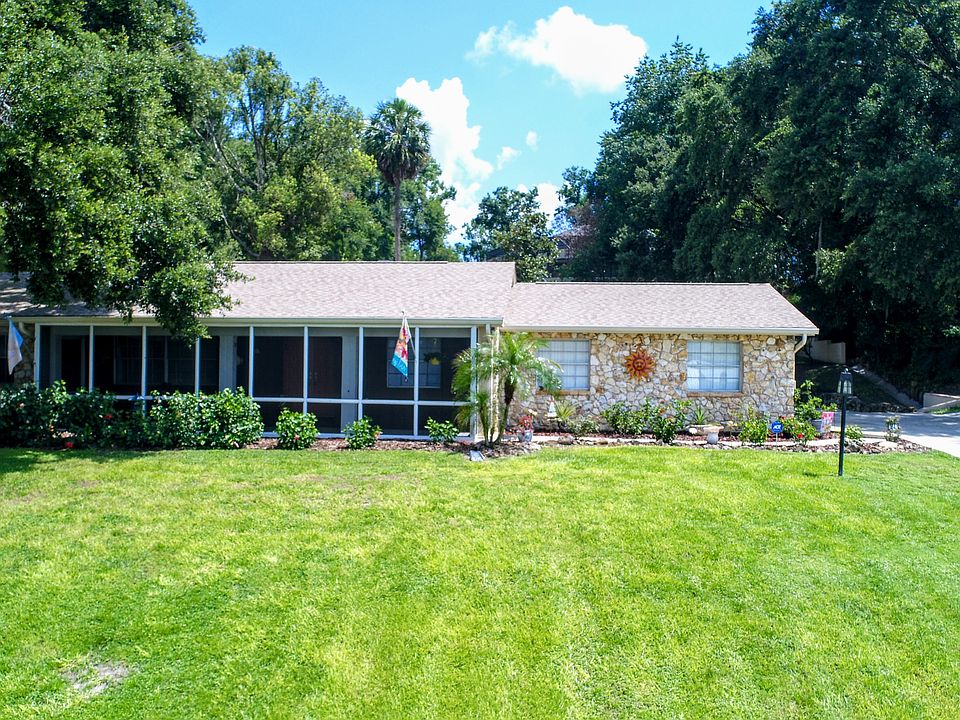 1st image of 7047 Lake Ola Dr
