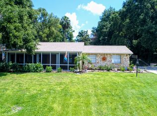 7047 Lake Ola Dr, Mount Dora, FL 32757