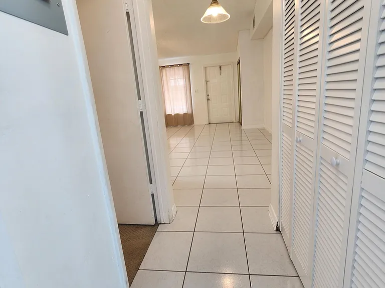 500 NE 3rd St #109 — Photo 13