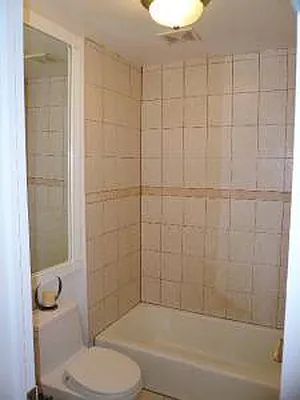 Rented by United Realty Equities | media 33