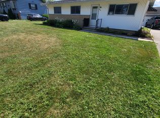 23766 W Meadow Dr, Genoa, OH 43430