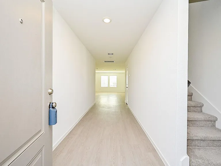 6818 Flowering Ginger Ln — Photo 45