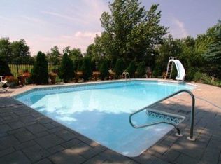 1641 Imperial Cir, Naperville, IL 60563