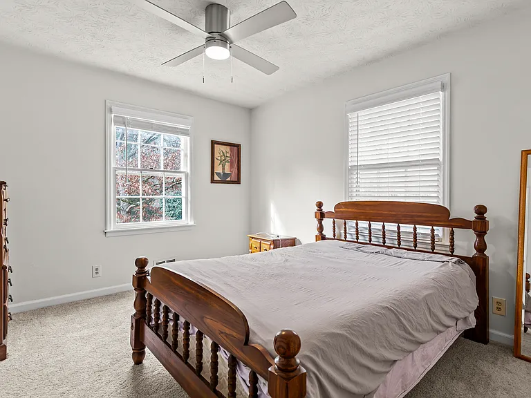 211 Murphy Ave — Photo 5