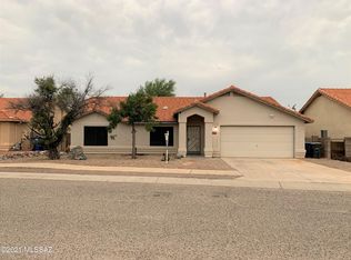 2334 S Quail Hollow Dr, Tucson, AZ 85710