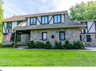 1540 Anne Dr, West Chester, PA 19380