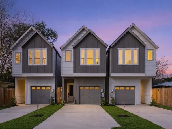 5032 Creekmont Dr, Houston, TX 77091