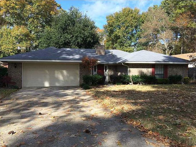 2nd image of 321 Sage Hill Dr