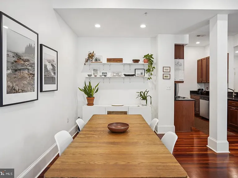 1324 Euclid St NW #103 — Photo 14
