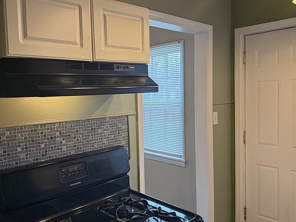 5th image of 4614 E 16th St