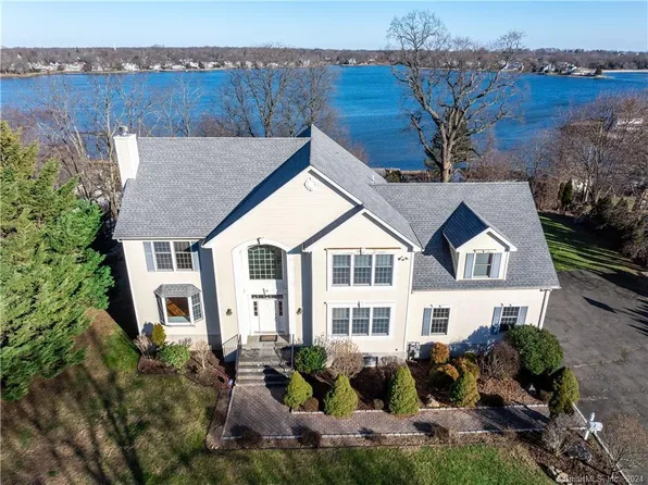 22 Island Heights Drive, Stamford, CT 06902