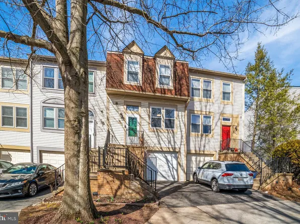 18880 McFarlin Dr, Germantown, MD 20874