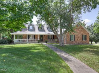 6106 Highland Dr, Joplin, MO 64804