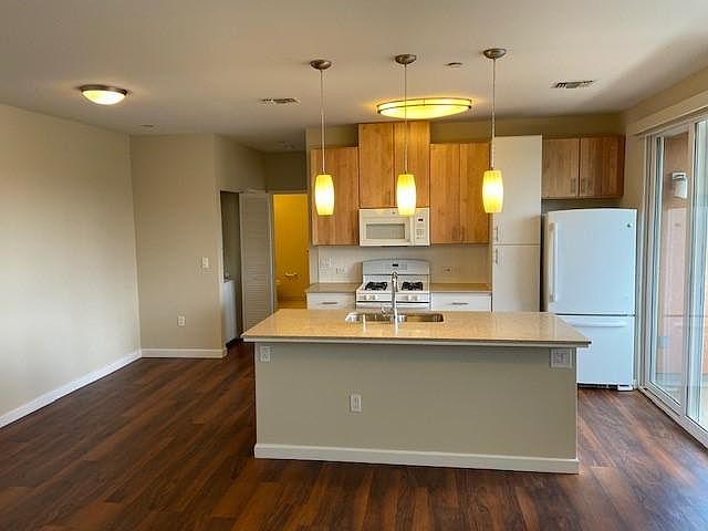 1st image of 1027 Doreen Pl #E
