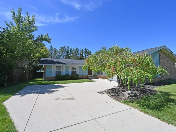 11813 Elkwood Dr, Cincinnati, OH 45240