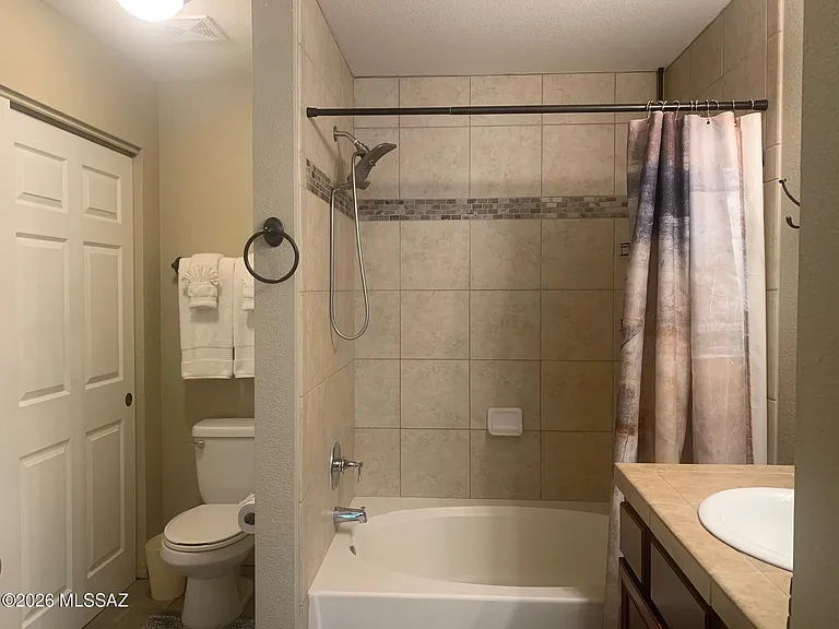1500 E Pusch Wilderness Dr #12107 — Photo 16