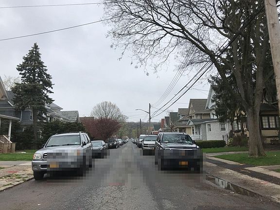 5th image of 8644 105th St