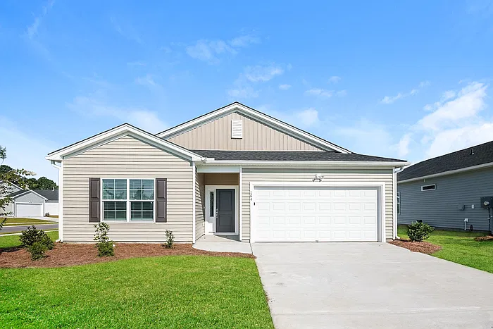 3 bed, 2.0 bath, 1718 sqft, $2,495 — Photo 1