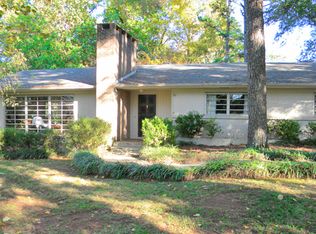 571 Shades Crest Rd, Hoover, AL 35226