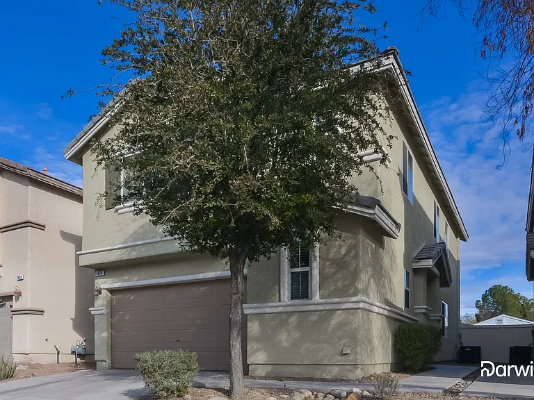 1628 Victor Hugo Ln — Photo 2
