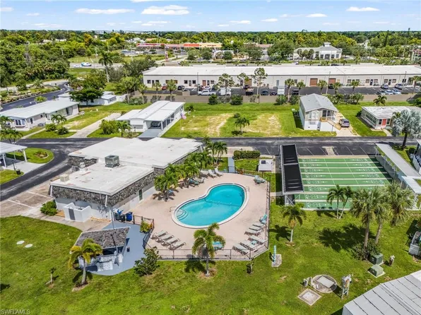 161 W Hampton DR, FORT MYERS, FL 33908