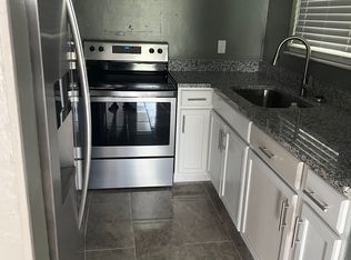 23104 Sandalwood Dr, Wildwood, FL 34785