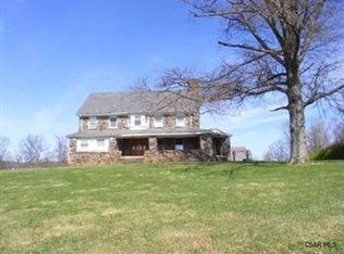 307 Graystone Ln, Johnstown, PA
