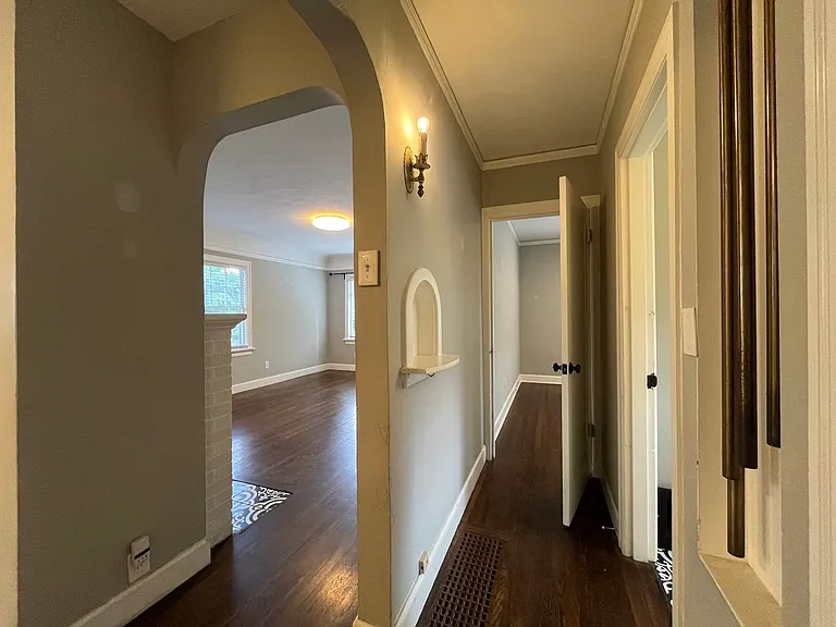 1723 NE 60th Ave — Photo 24
