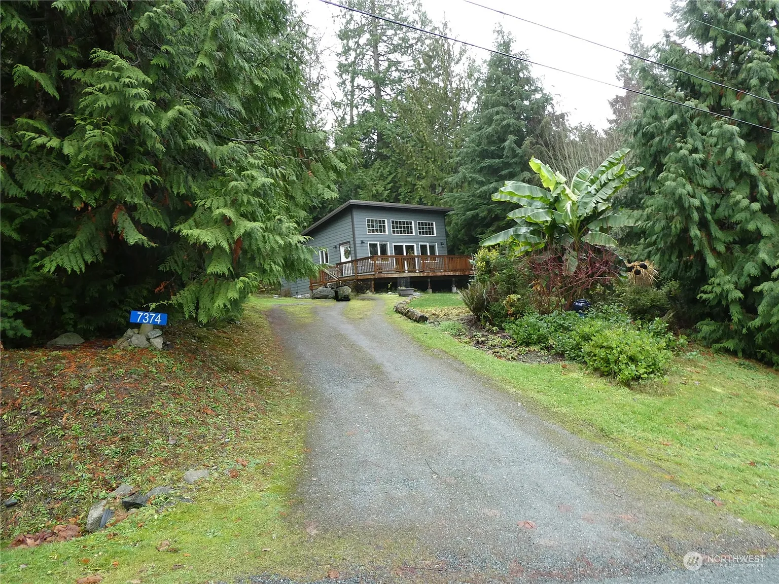 7374 Holiday Boulevard photo 1