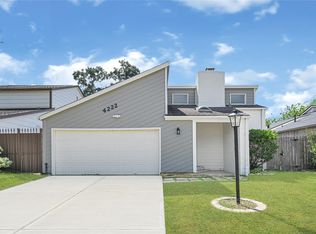 4222 Wildacres Dr, Houston, TX 77072