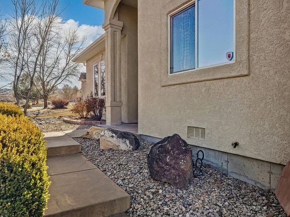 5th image of 559 Casa Rio Ct