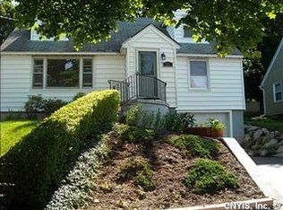 329 Mosley Dr, Syracuse, NY 13206
