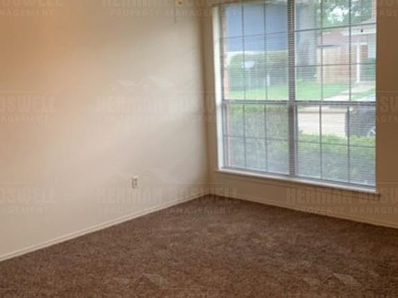 2nd image of 2036 Minnis Dr