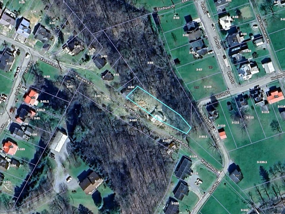 2nd image of 206 Kanawha St