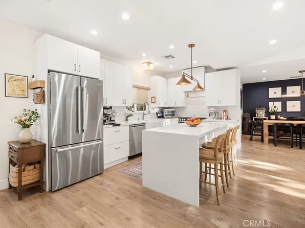 7247 Genesta Ave, Van Nuys, CA 91406