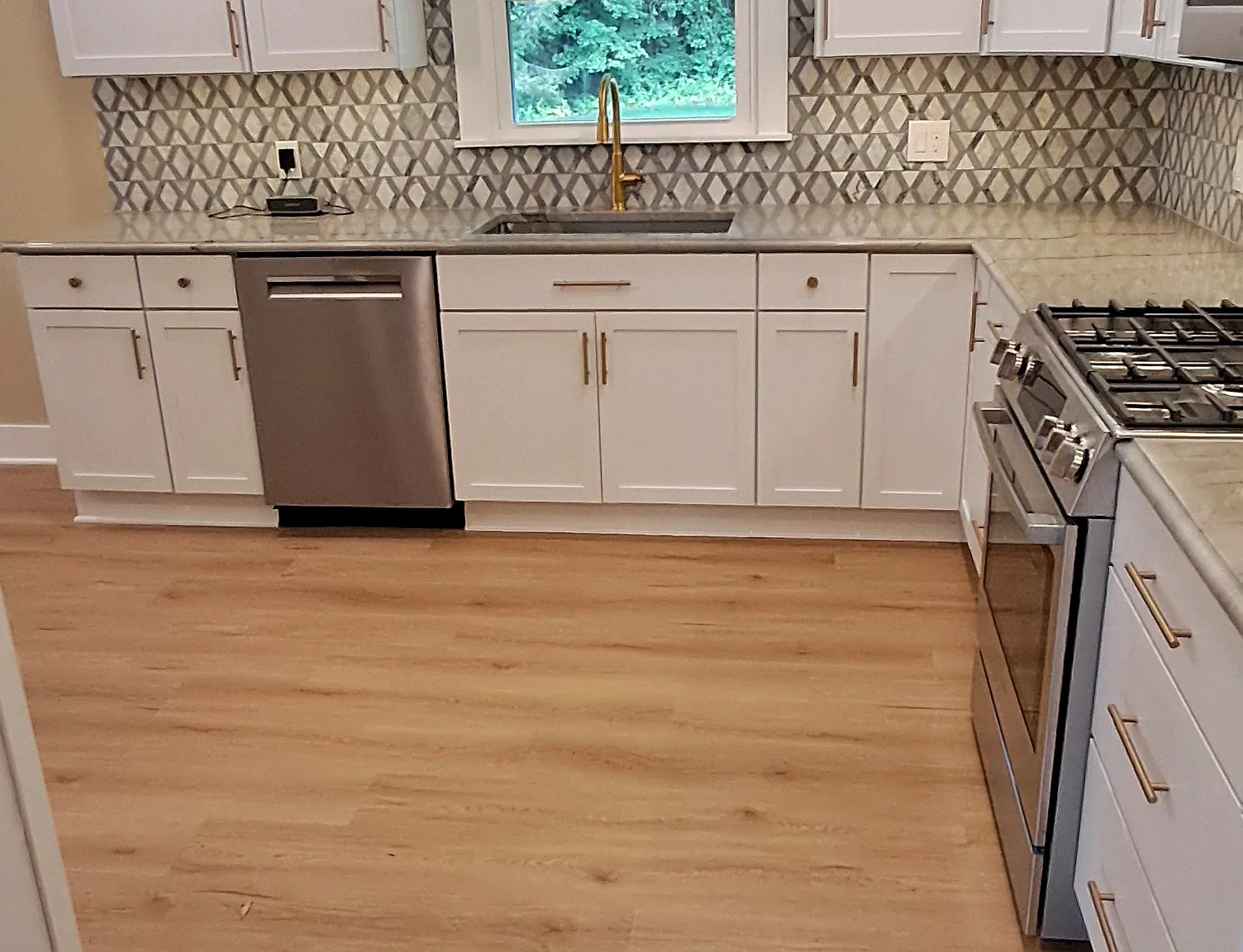 3 bed, 1438 sqft, $2,600 — Photo 3