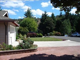 3rd image of 22 N River Dr