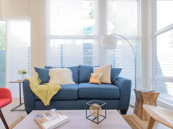 2909 E 13th St #2, Austin, TX 78702