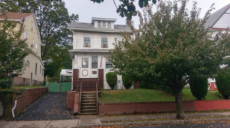 1st image of 87 Linden Ave