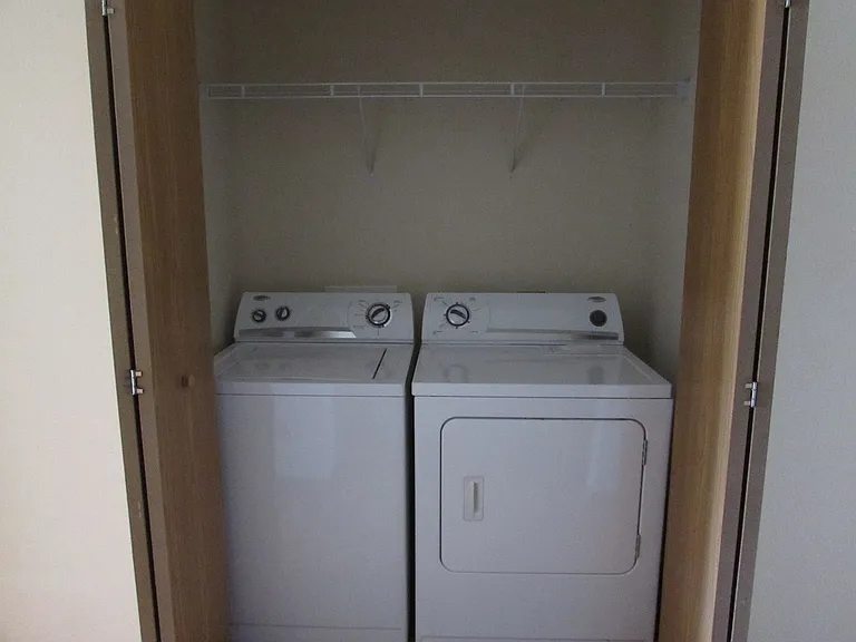 20320 Skyview Dr — Photo 3