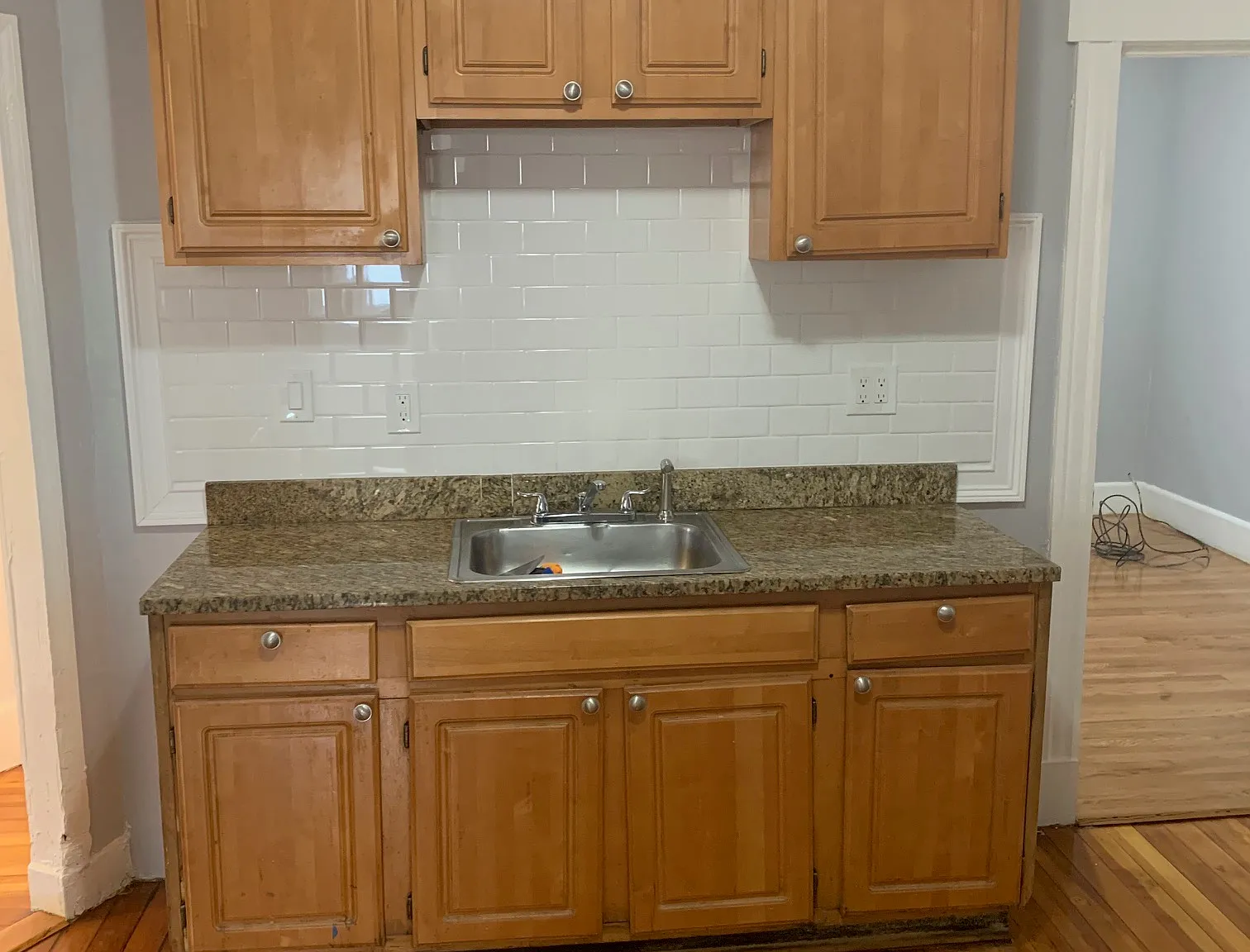4 bed, 1150 sqft, $3,650 — Photo 3